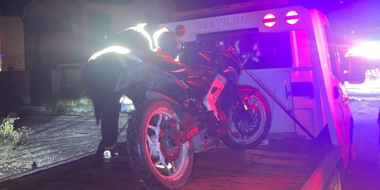 Çeşme’de plakasız, kasksız ve abartı egzozlu motorlara sıkı denetim