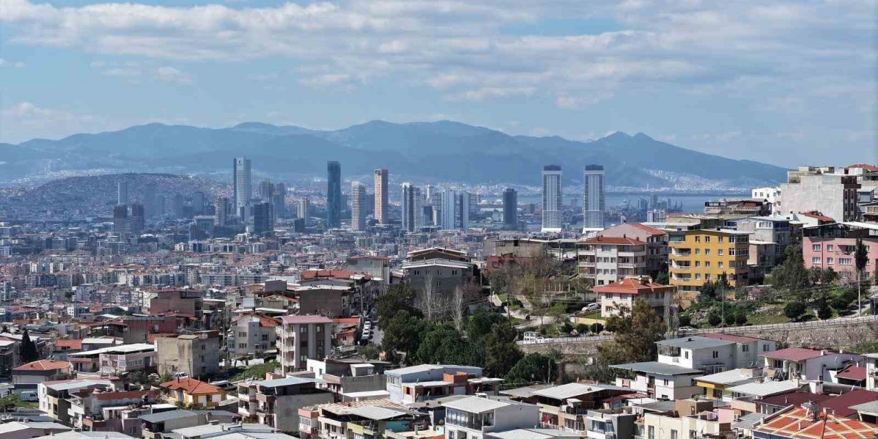 İzmir’de zemin araştırmaları için 32 bin deney yapıldı