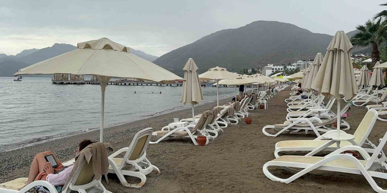 Marmaris’te yağmur ve deniz keyfi bir arada