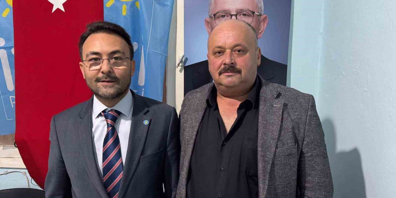 İYİ Parti Sarıgöl İlçe Kongresi’nde mevcut başkan güven tazeledi