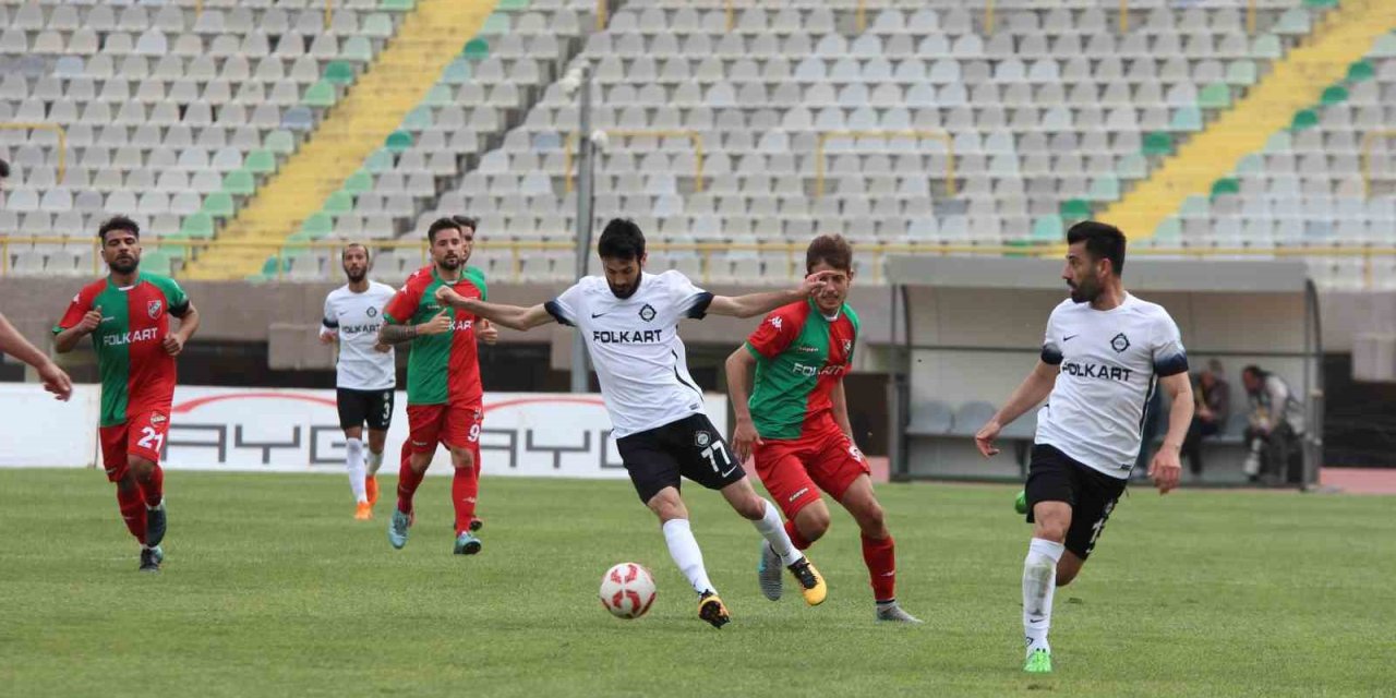 Altay - Karşıyaka derbisinin biletleri satışa çıktı