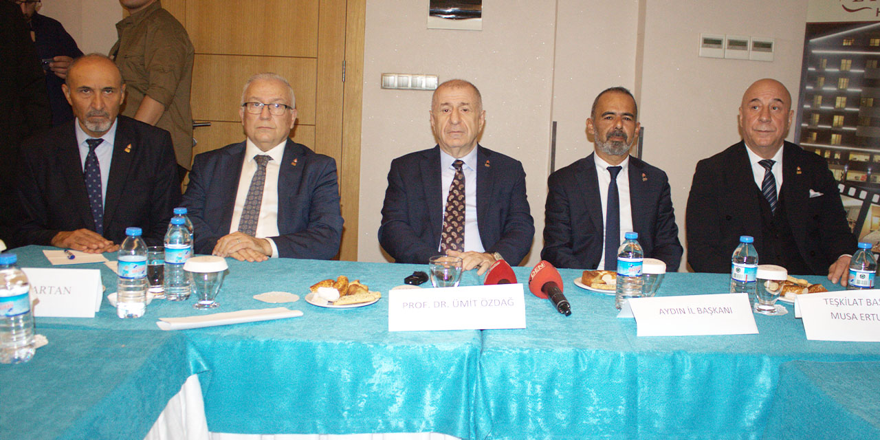 Ümit Özdağ: “AK Parti, Kıbrıs’ta Ersin Tatar’ı desteklemedi”