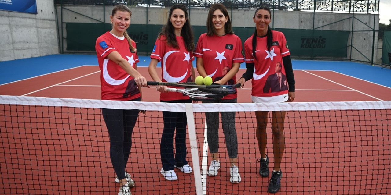Kuşadası Tenis Kulübü’nde Cumhuriyet Kupası heyecanı başladı