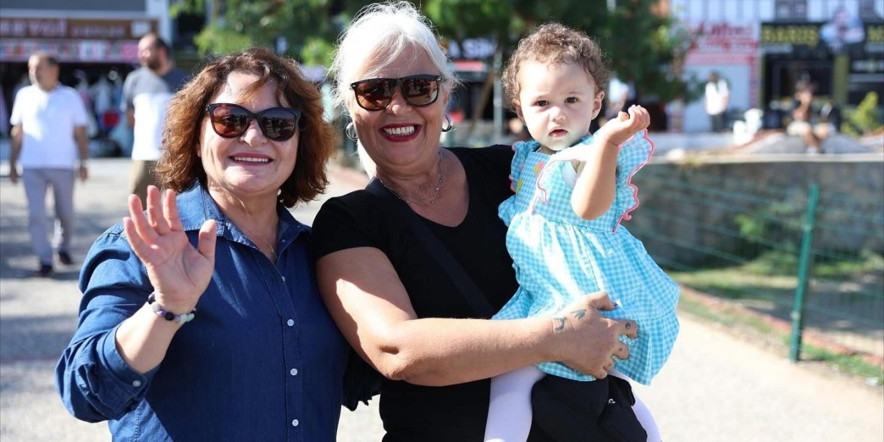 Başkan Gençay, Altınkum’da vatandaşlarla buluştu