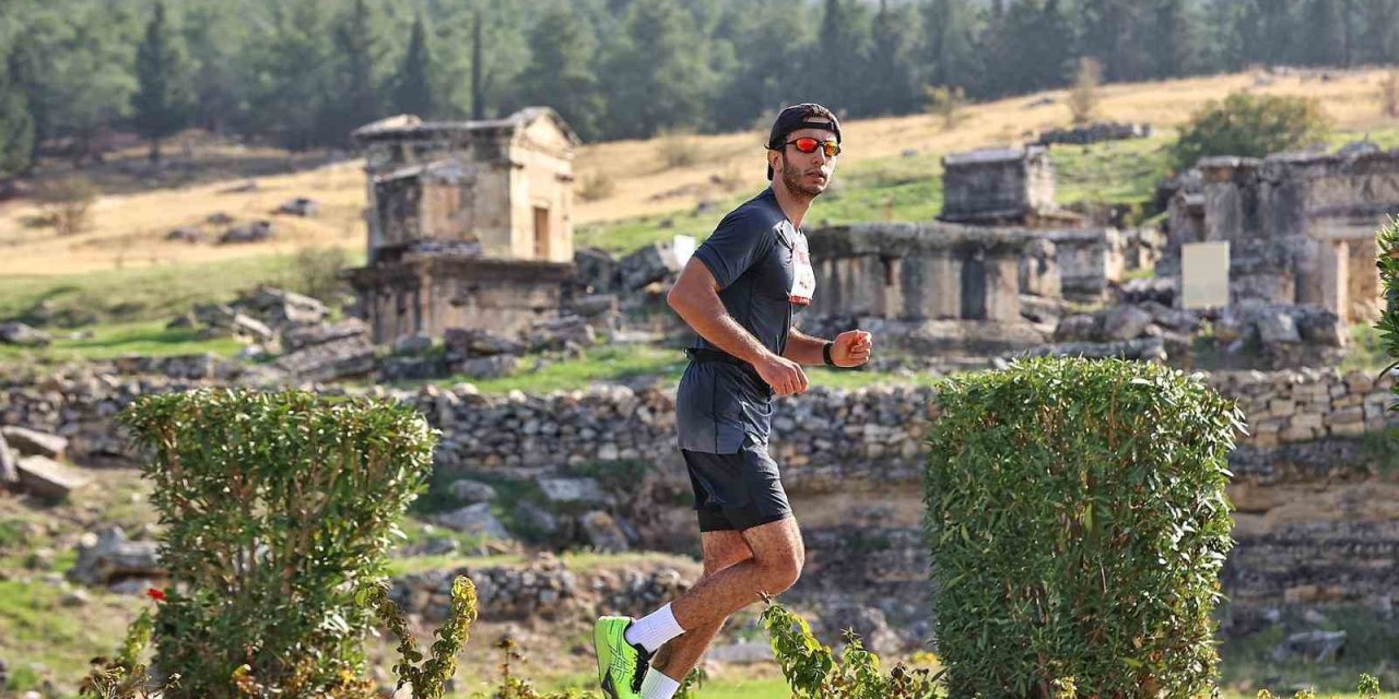 Lykos Yarı Maratonu sporcuları Pamukkale’de buluşturdu