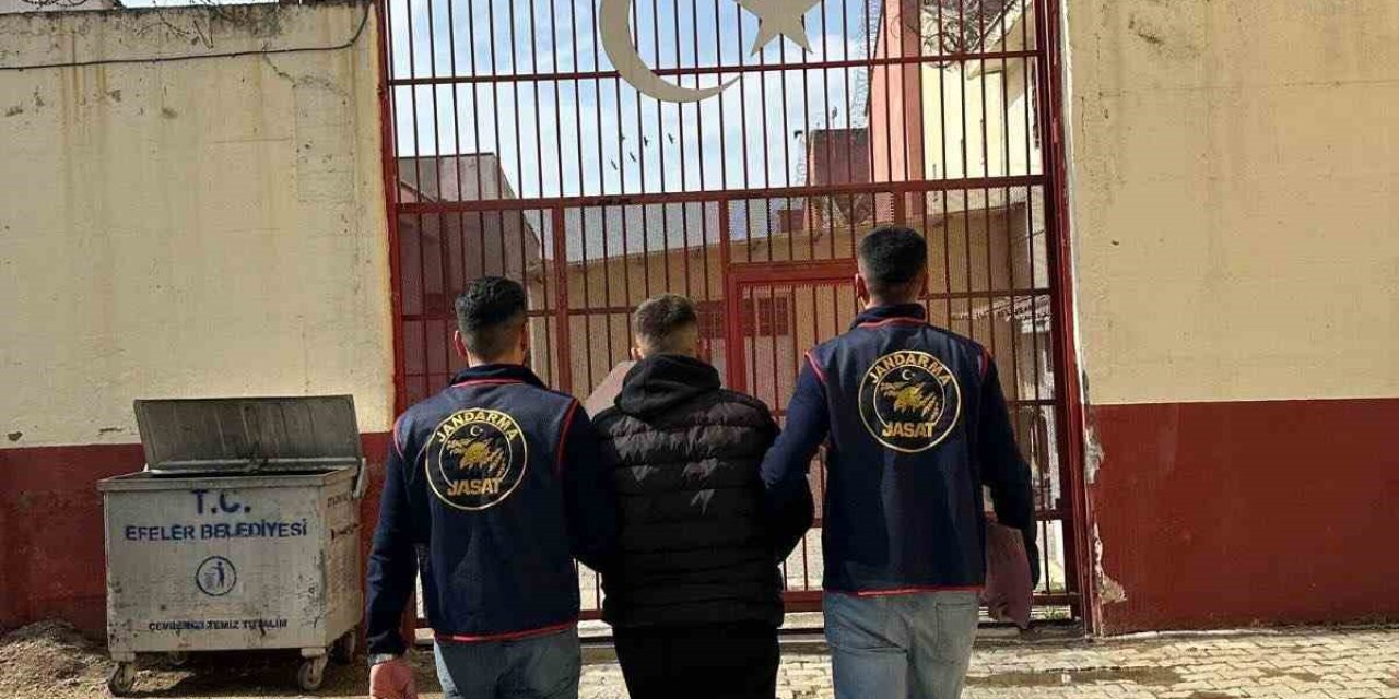 İki ayrı suçtan aranan şahıs operasyonla yakalandı