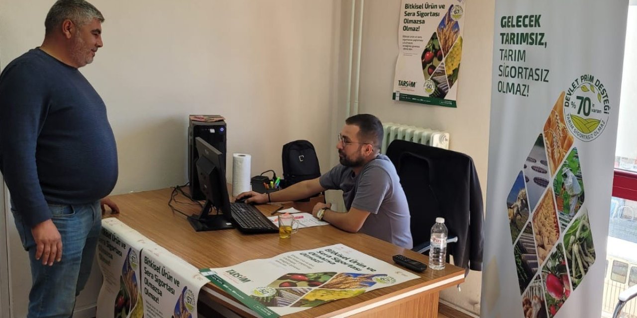 Buharkent’te üreticiler tarım sigortası konusunda bilgilendirildi