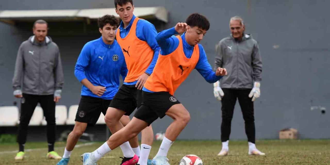 Manisa FK, Muğlaspor maçı hazırlıklarına başladı