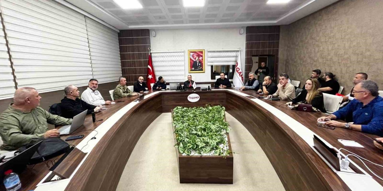 Balıkesir depremi sonrası Manisa’da kriz yönetimi devrede