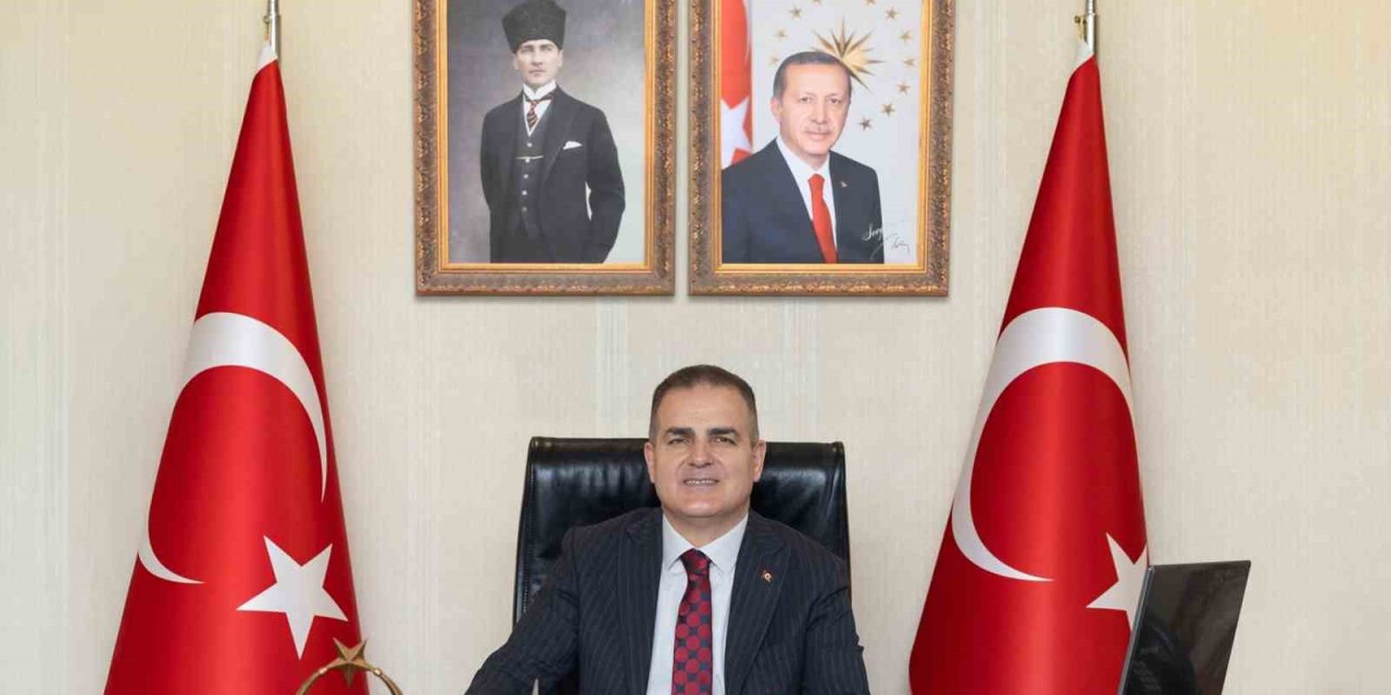 Vali Akbıyık’tan 29 Ekim Cumhuriyet Bayramı mesajı