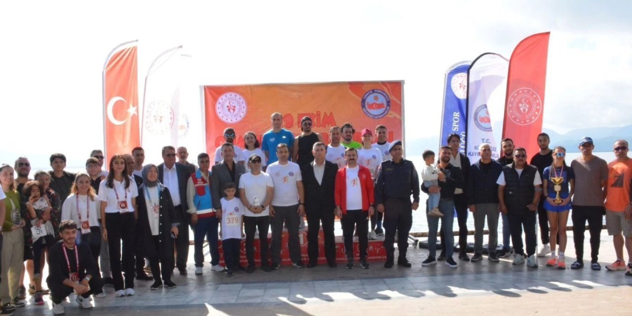 Köyceğiz’de halk koşusu düzenlendi