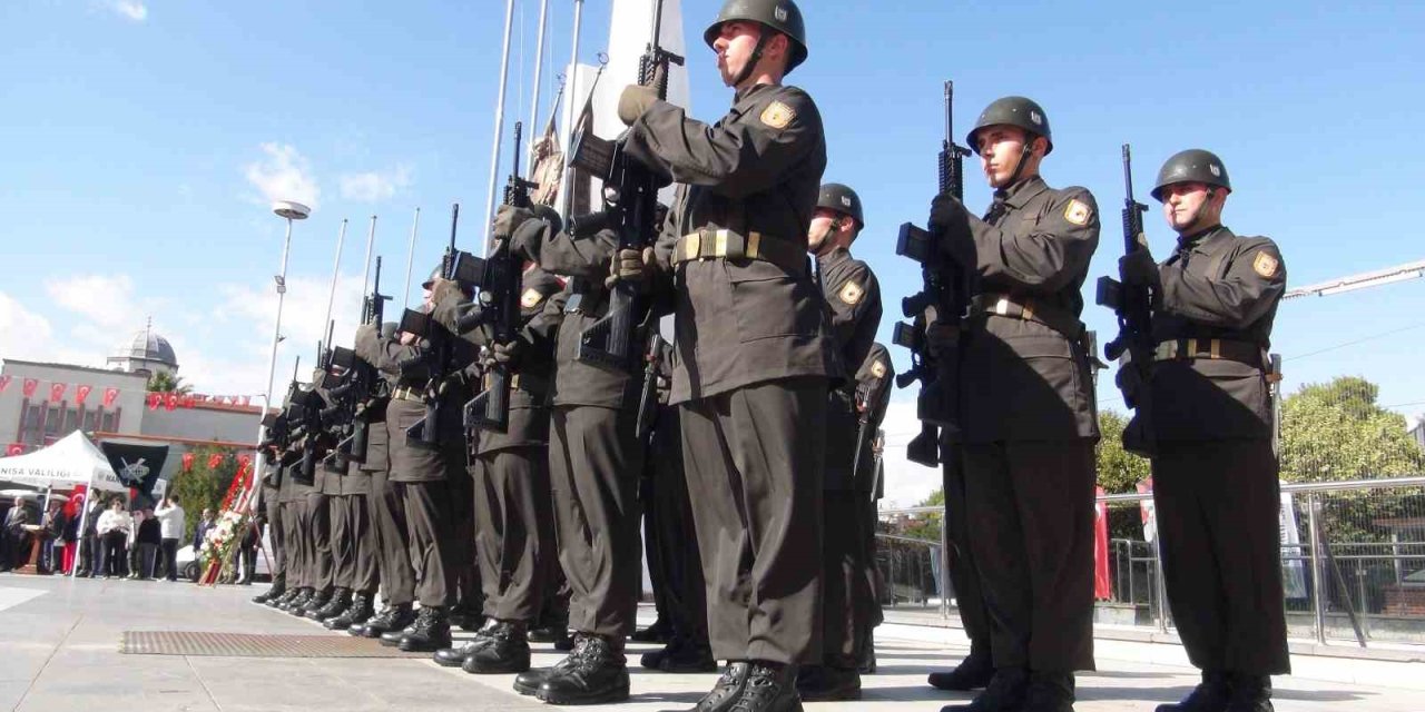 Manisa’da Cumhuriyet Bayramı kutlamaları başladı