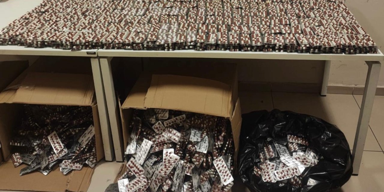 İzmir’de binlerce uyuşturucu nitelikli hap ele geçirildi