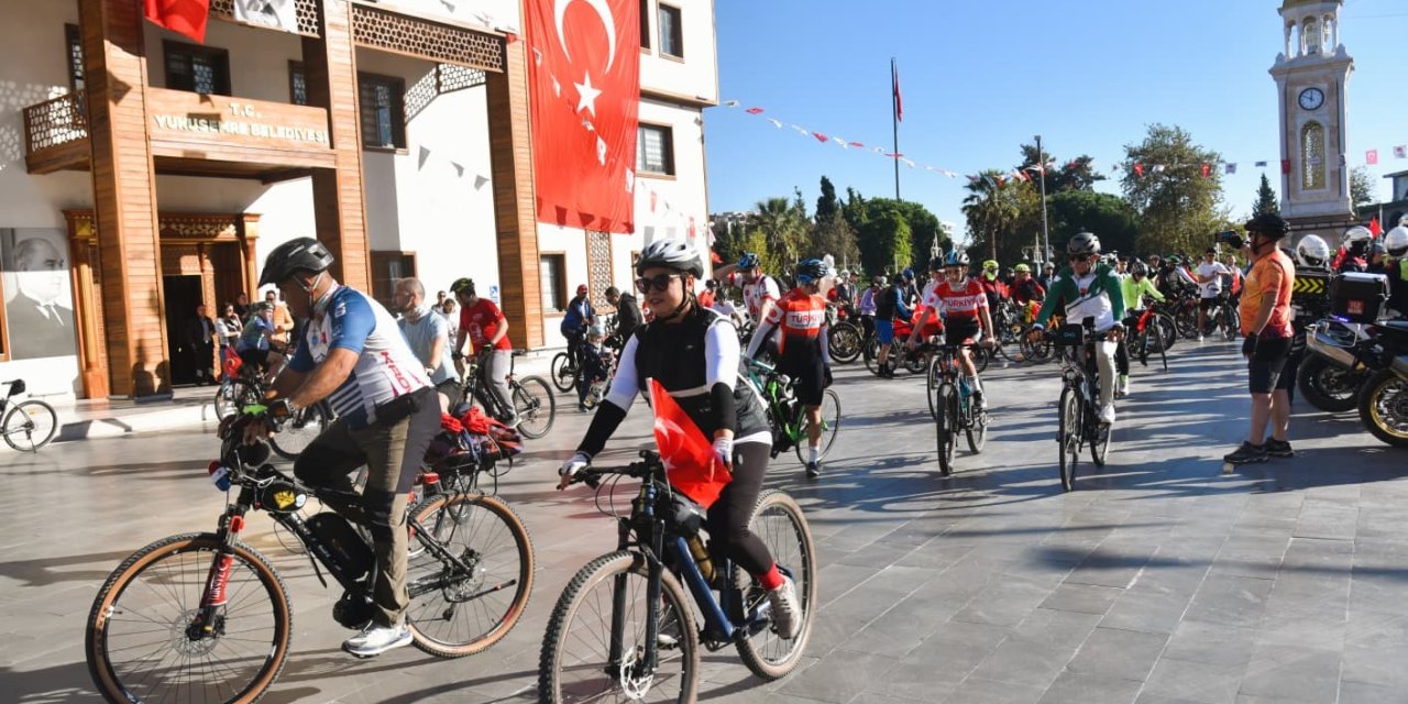 Pedallar cumhuriyet için çevrildi