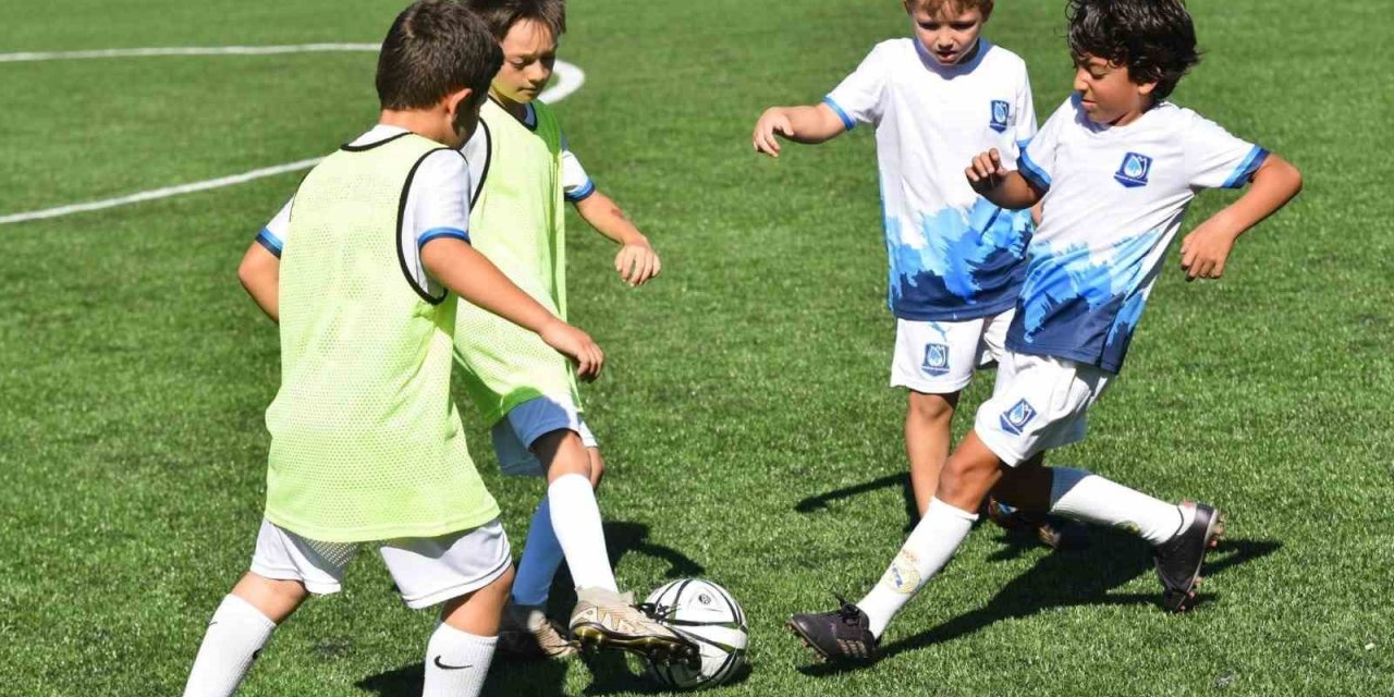 Geleceğin yıldızları Yunusemre’de seçilecek