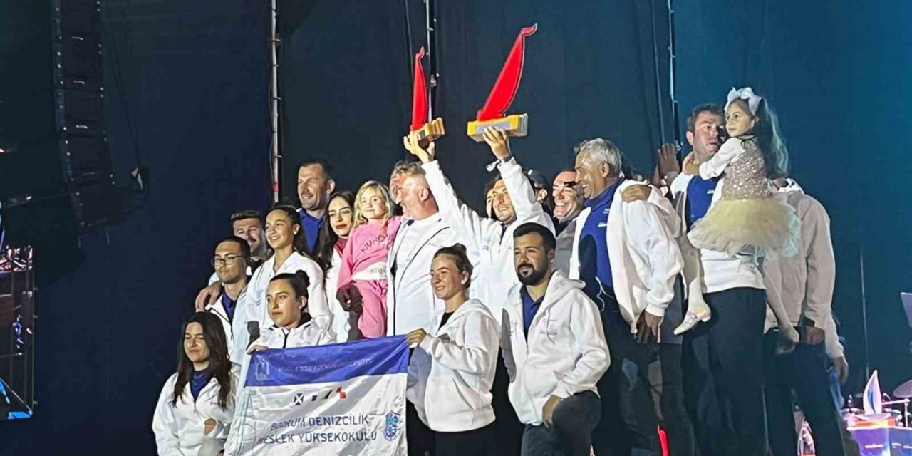 Bodrum CUP’ta MSKÜ Rüzgârı: STS Bodrum Okul Gemisi’nden 2 kupa