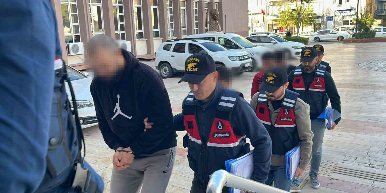 DEAŞ operasyonu şüphelileri adli kontrol şartı ile serbest bırakıldı