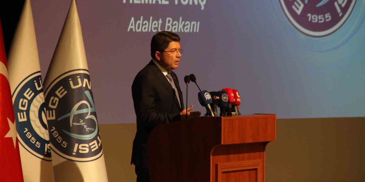 Adalet Bakanı Yılmaz Tunç: "Yeni anayasaya ihtiyaç var"