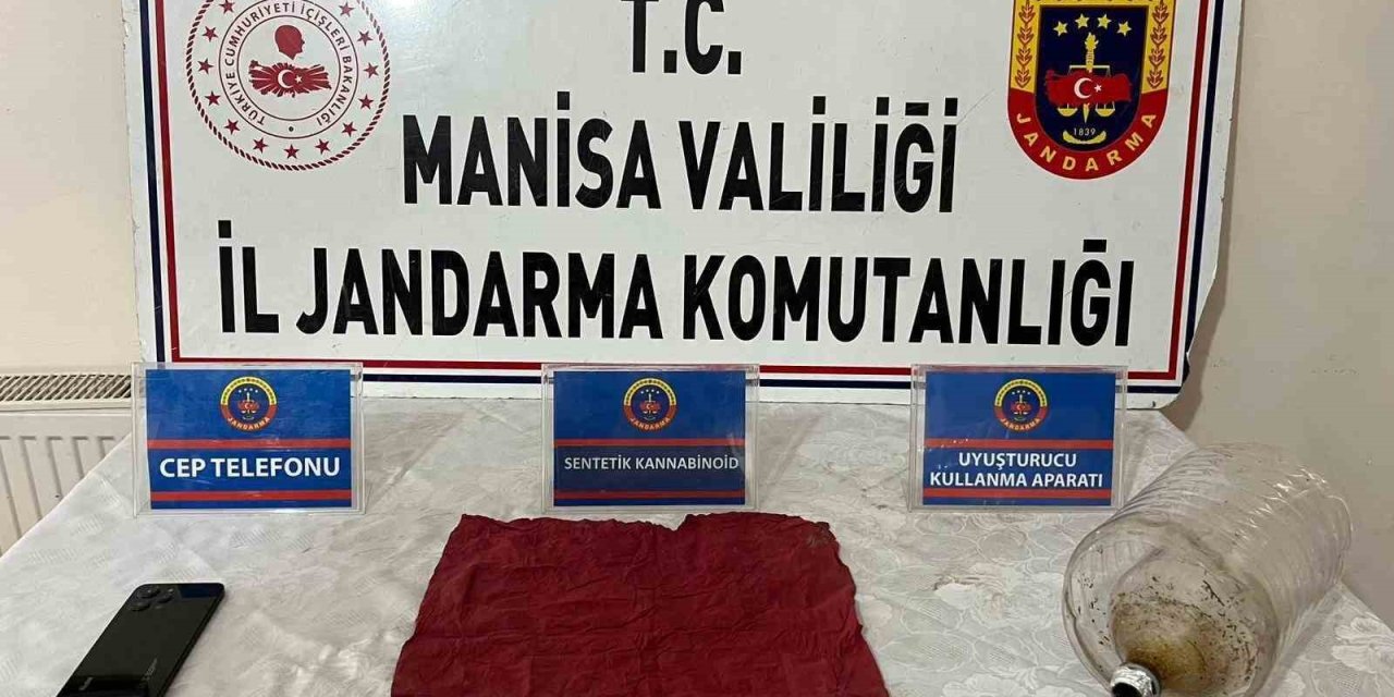 Salihli’de kaçan şüpheliden uç bonzai ele geçirildi