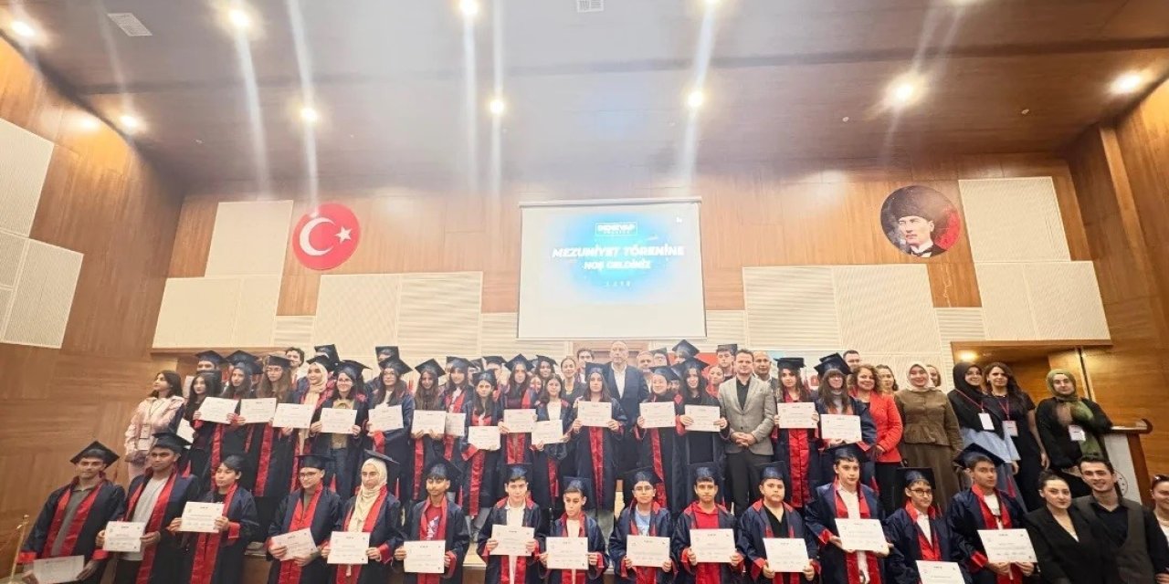 Deneyap teknoloji atölyeleri Muğla’da mezuniyet coşkusu