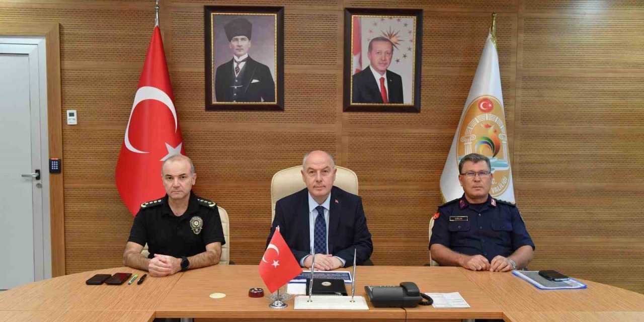 Siber devriyelere takılan 353 şüpheli yakalandı