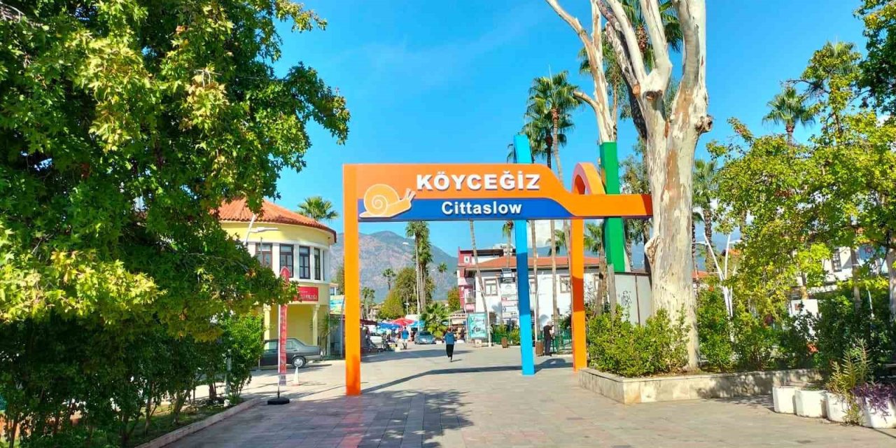 Köyceğiz’de yazdan kalma günler