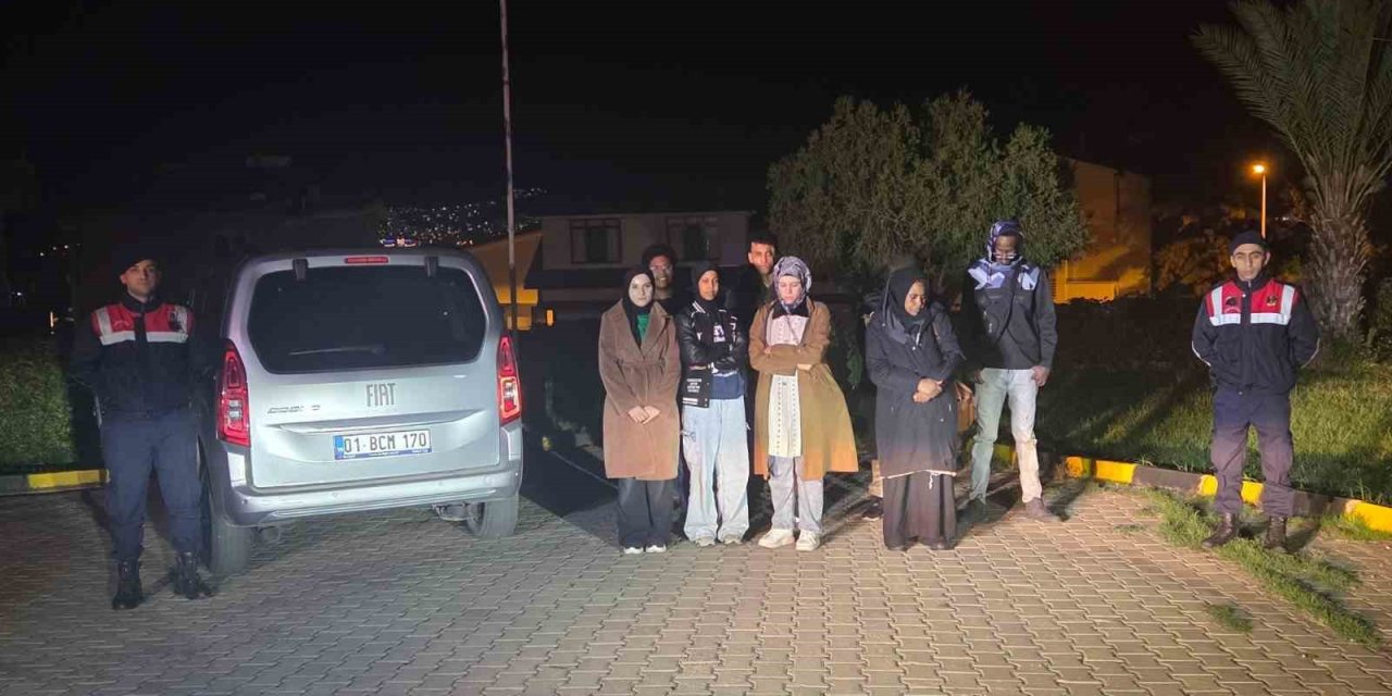 Didim’de 13 düzensiz göçmen, 2 organizatör yakalandı
