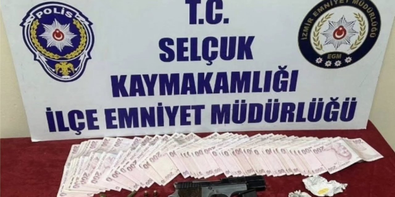 Selçuk’ta uyuşturucu operasyonu: 3 gözaltı