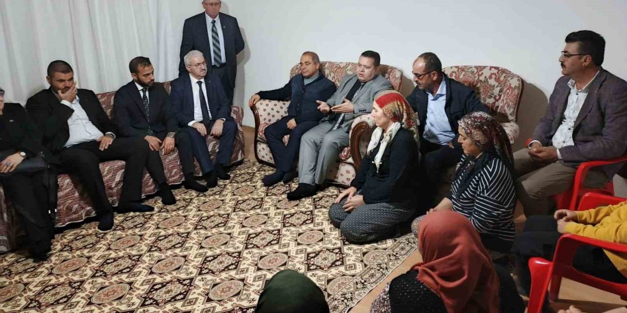 MHP Salihli Teşkilatı "Hayırlı Günler Komşum" ziyaretlerine başladı