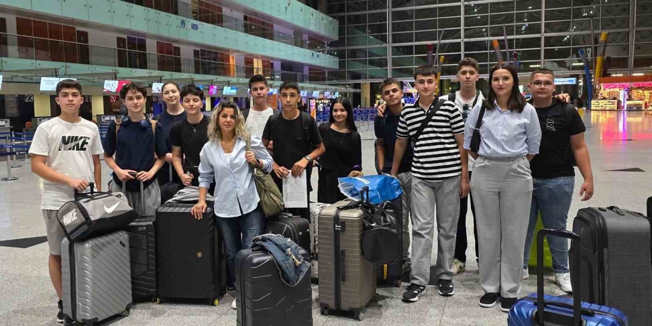 Turizm lisesi öğrencileri Almanya’da 90 günlük stajlarını tamamladı