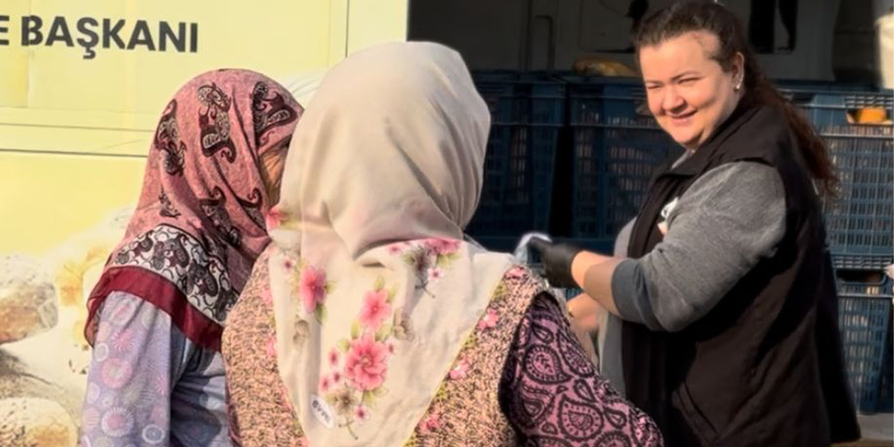 Başkan Arıcı’nın mobil ekmek satış uygulaması vatandaşlardan tam not aldı