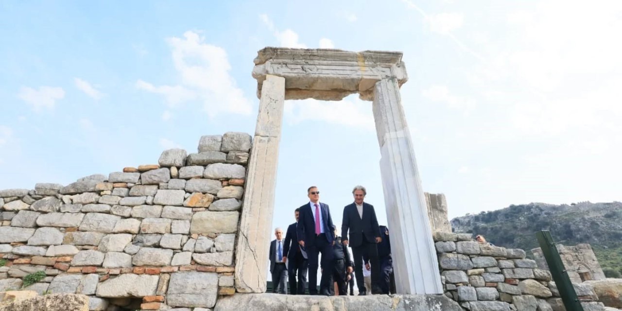 Muğla Valisi Akbıyık: "Kaunos, bu toprakların hafızasıdır"