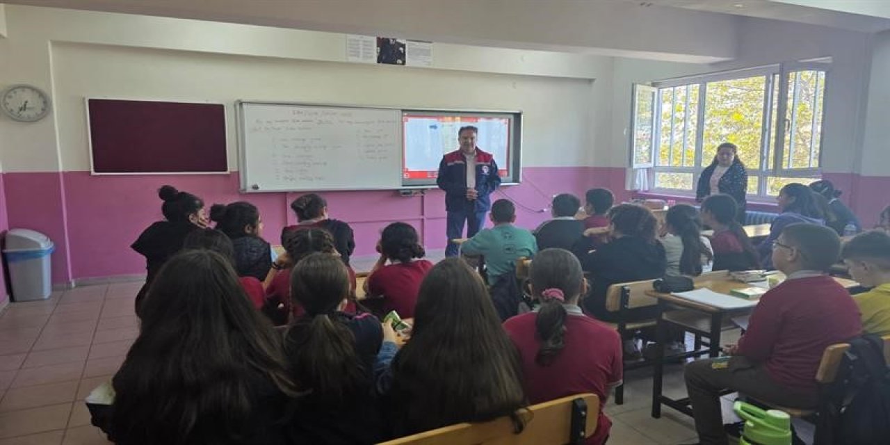 Öğrencilere sürdürülebilir gelecek dersi verildi