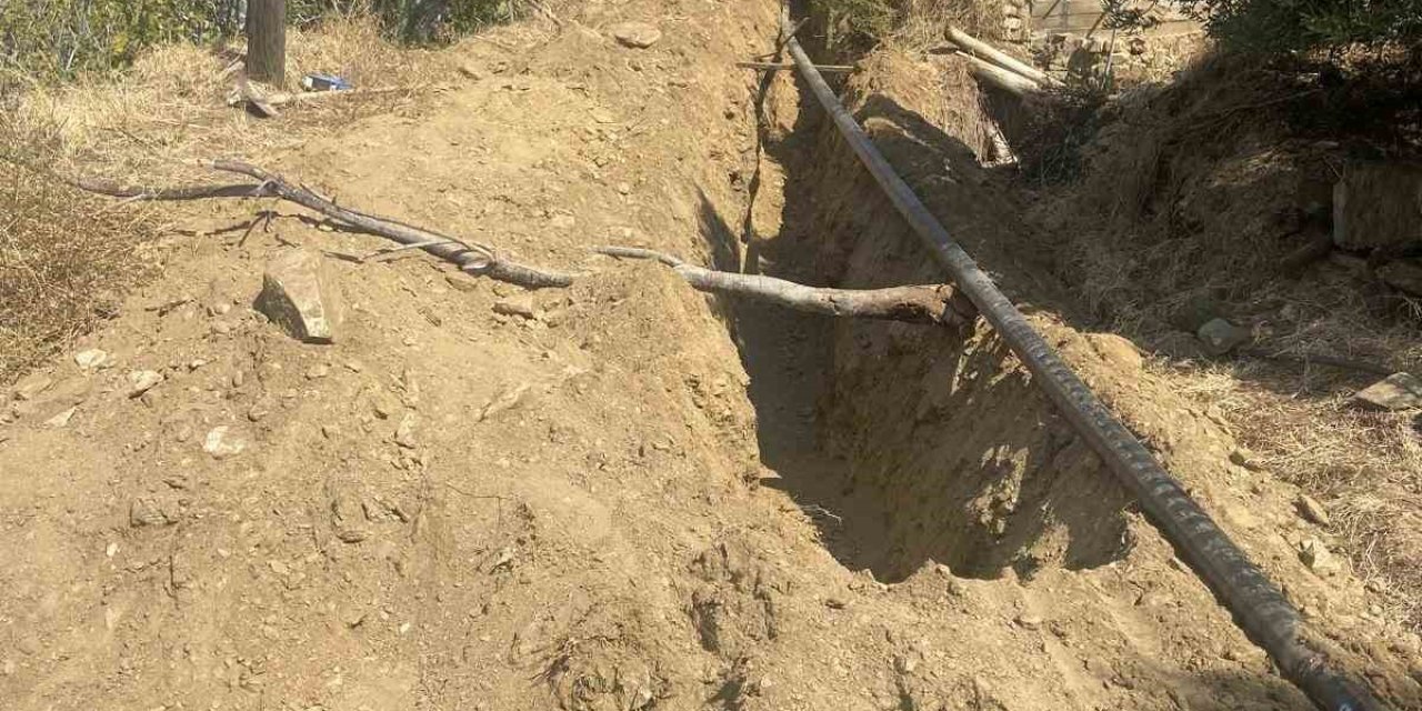 Bekirler Mahallesi’nde yeni içme suyu terfi hattı çalışmaları sürüyor