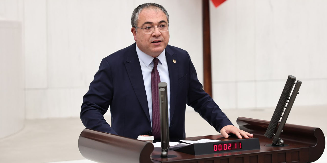 CHP’li Karakoz: “KYK burs ve kredileri günümüz koşullarına göre derhal artırılmalı”