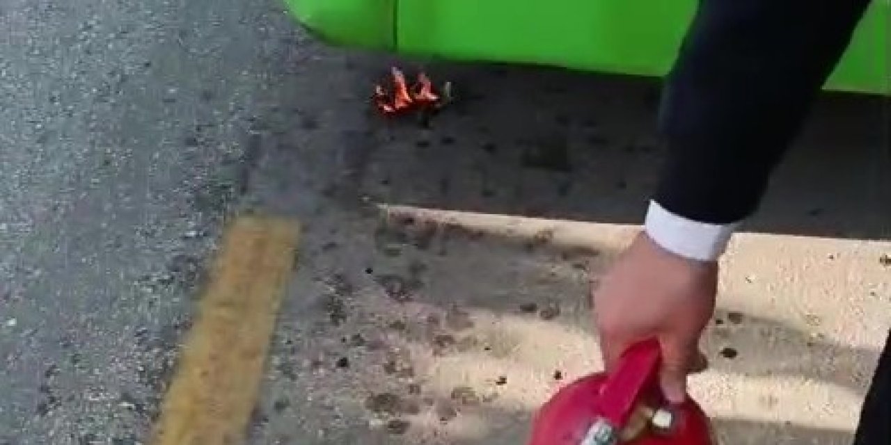 Denizli’de yanmaya başlayan halk otobüsünde facia ucuz atlatıldı