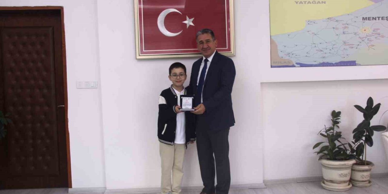 Muğla’da Atatürk sevgisi şiirle taçlandı