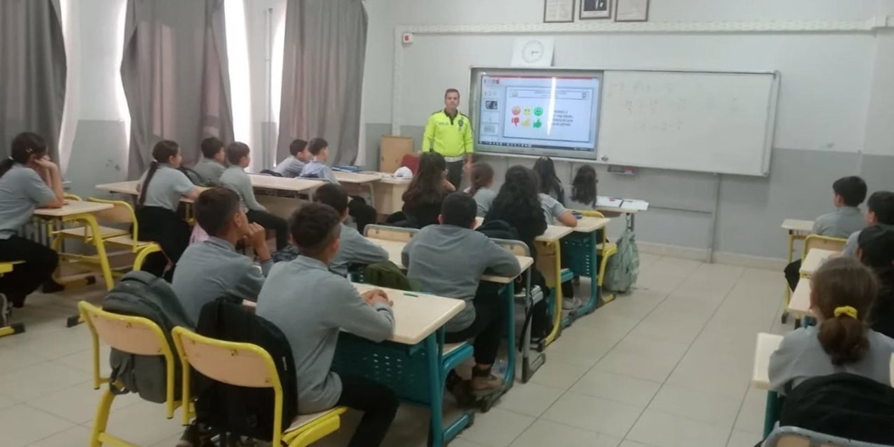 Yenipazar’da öğrencilere trafik eğitimi verildi
