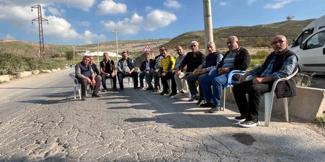 Harmandalı halkı Katı Atık Bertaraf Tesisi önünde nöbet tutuyor