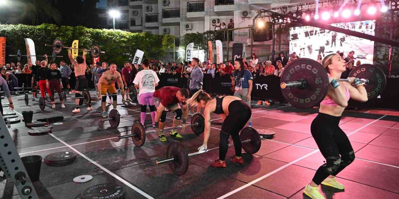 Kuşadası’nda Uluslararası CrossFit Şampiyonası başladı