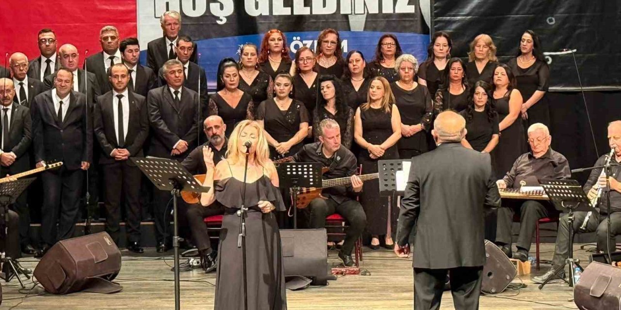 Büyükşehir, Atatürk’ü türkülerle andı