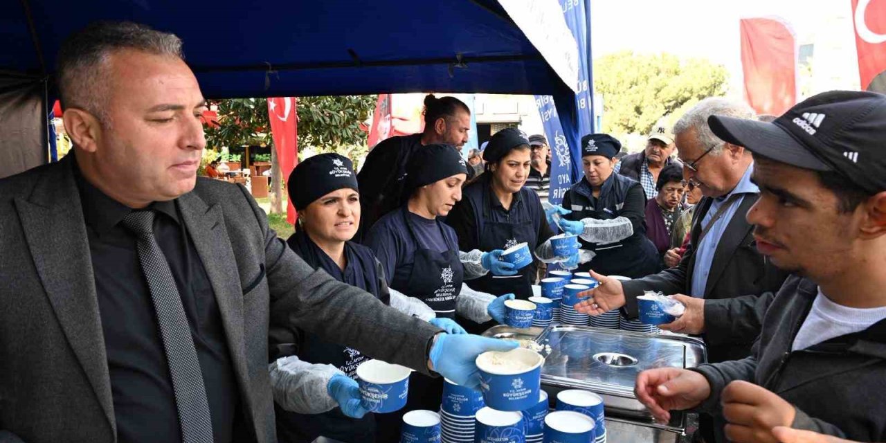 Aydın Büyükşehir, Atatürk için hayır gerçekleştirdi