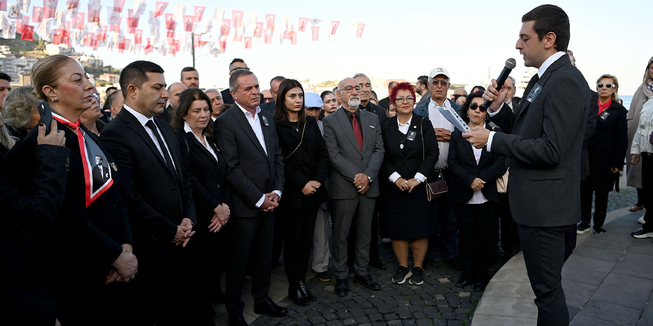 CHP Kuşadası İlçe Örgütü’nden Bakan Tekin’e tepki: “10 Kasım tatil günü değildir”