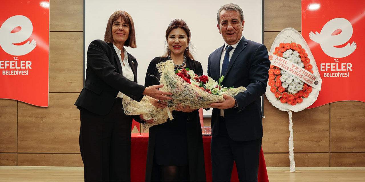 Efeler’de “İlham Veren Cumhuriyet Neferleri” söyleşisi yoğun ilgi gördü