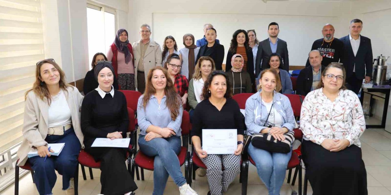 Nazilli Belediyesi girişimci kadınları desteklemeye devam ediyor