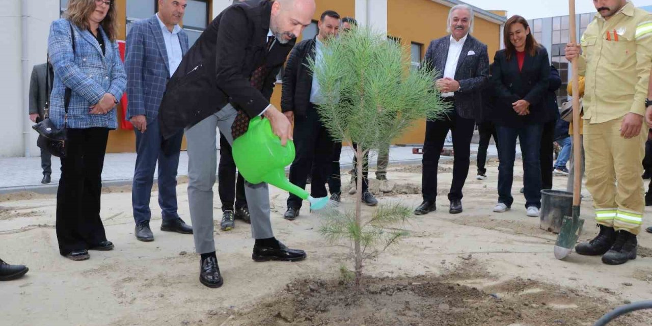 Başkan Arıkan: "Orman yoksa su da yok, yaşam da yok"