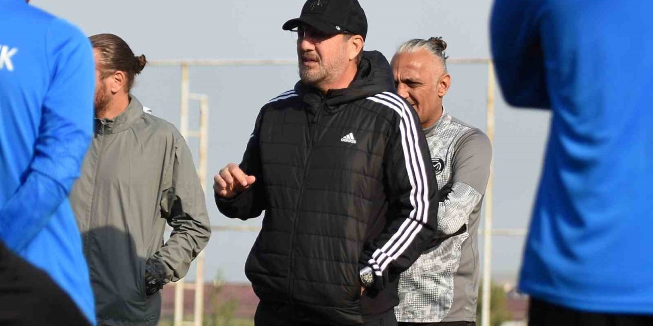 Manisa FK’da Taner Taşkın dönemi sona erdi