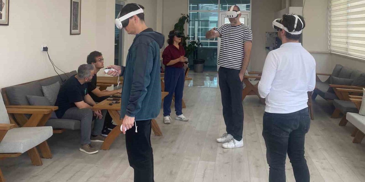 ADÜ’den öğretmen eğitiminde sanal gerçeklik dönemi başladı