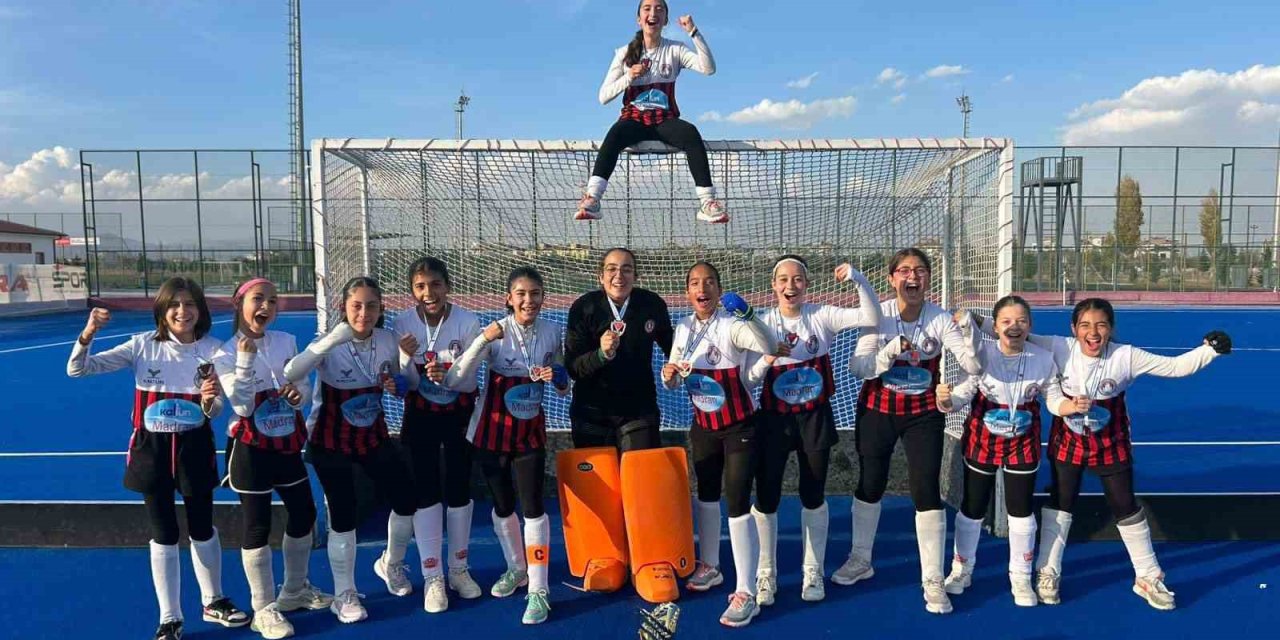 Muğla U13 Hokey Takımı Türkiye Şampiyonu oldu