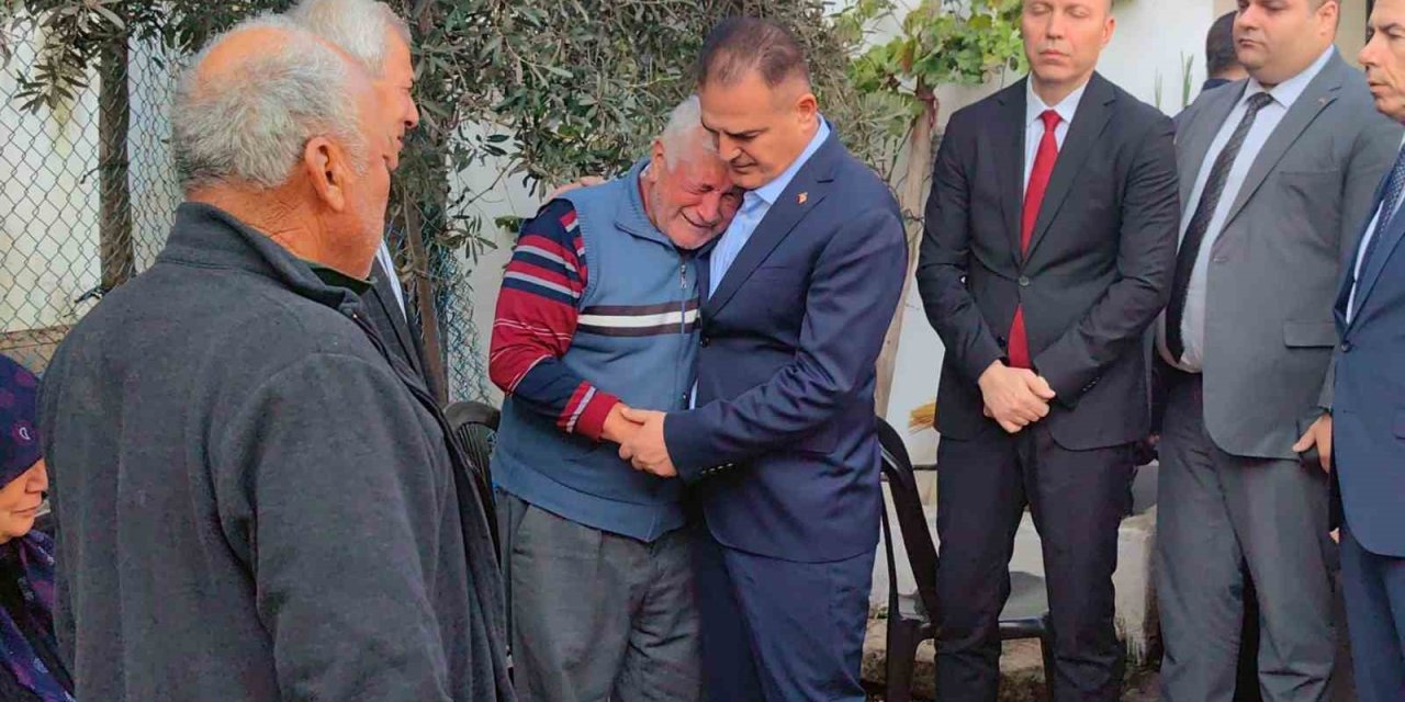 Vali Akbıyık, Şehit Astsubay Kuran’ın ailesine taziyede bulundu